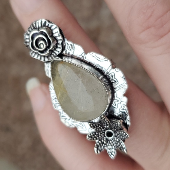 New Golden Rutile Carved 925 Silver Ring. - Picture 4 of 16